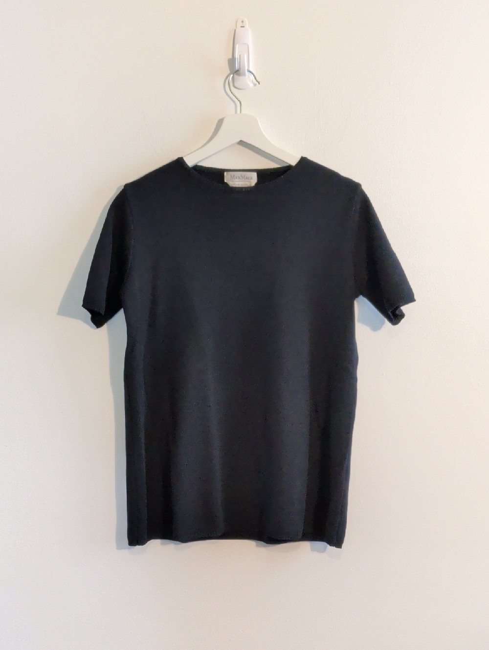 MAXMARA pure wool knit t shirt - size small